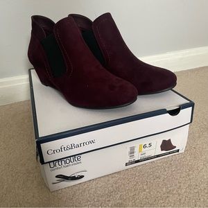 Croft&Barrow Serf Burgundy Wedges, 6.5W